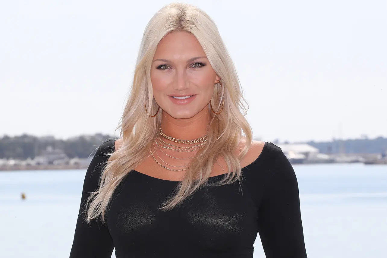 Brooke Hogan Height: The Truth Behind Her Tall Stature