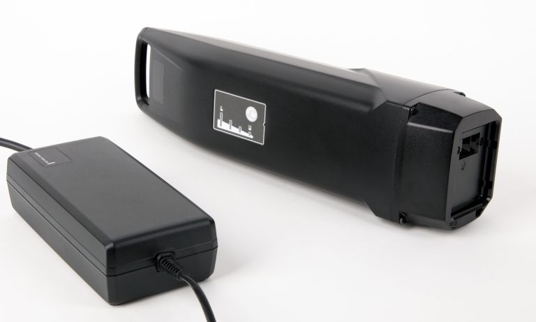 Battery and Powerpack